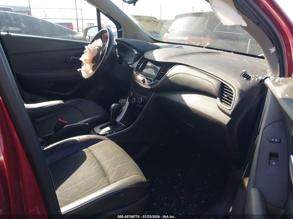 3GNCJLSB7KL146385 2019 CHEVROLET TRAX photo no. 5