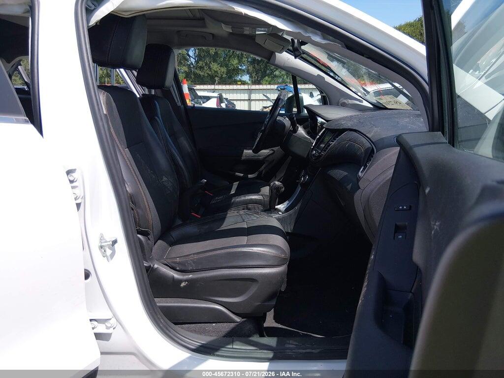 3GNCJLSB9KL266723 2019 CHEVROLET TRAX photo no. 5