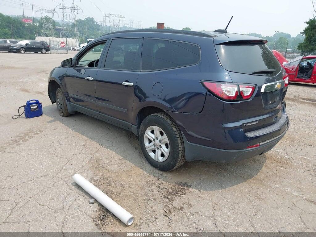 1GNKRFKD4HJ242241 2017 CHEVROLET TRAVERSE photo no. 3