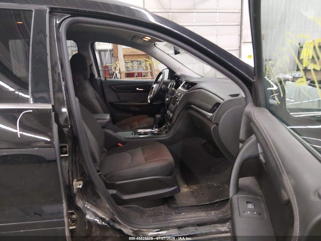 1GNKVHKD2HJ217135 2017 CHEVROLET TRAVERSE photo no. 5