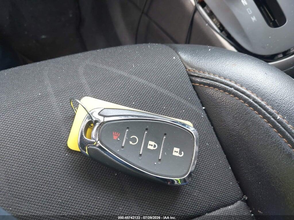 KL7CJLSB9HB231373 2017 CHEVROLET TRAX photo no. 11