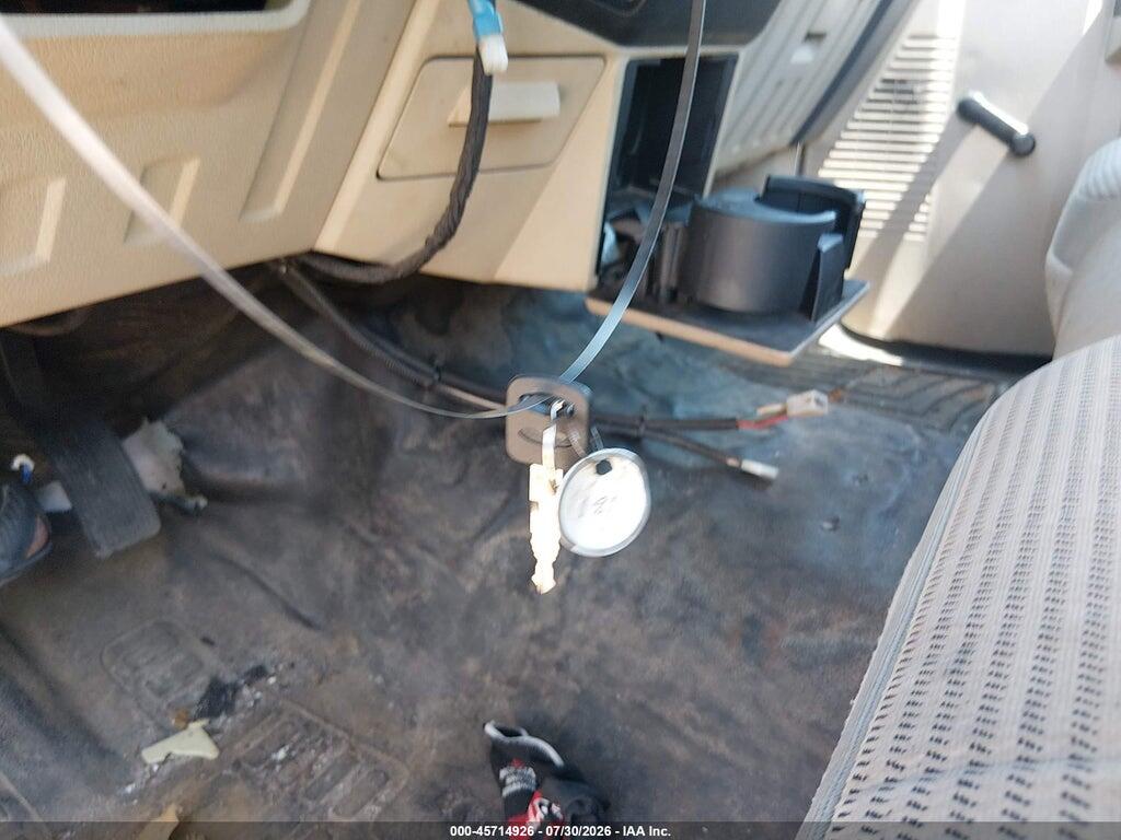 1FTNF21568ED19282 2008 FORD SUPER DUTY F-250 SRW photo no. 11
