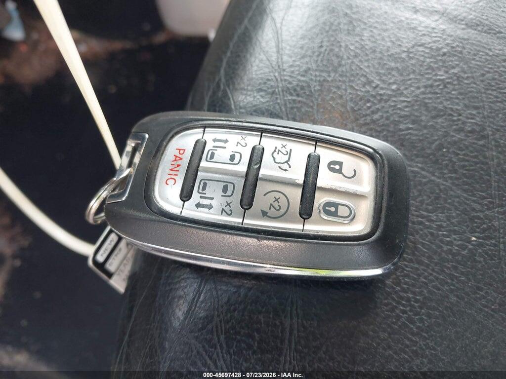 2C4RC1BGXKR655239 2019 CHRYSLER PACIFICA photo no. 11