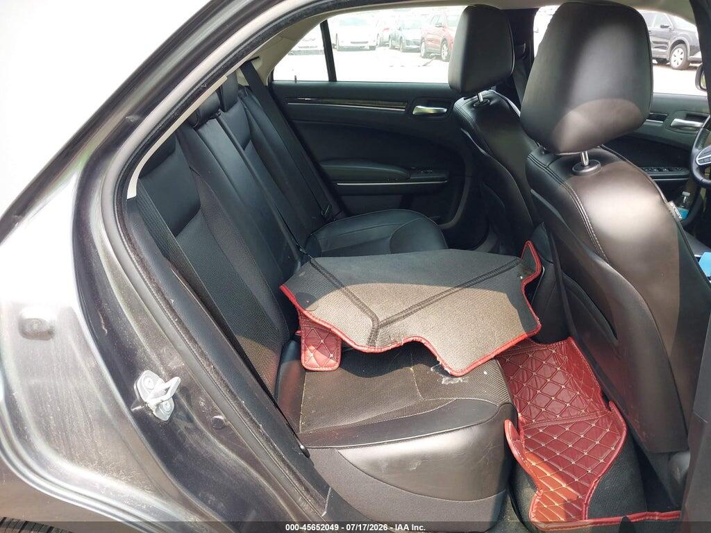 2C3CCAEG3KH528439 2019 CHRYSLER 300 photo no. 8