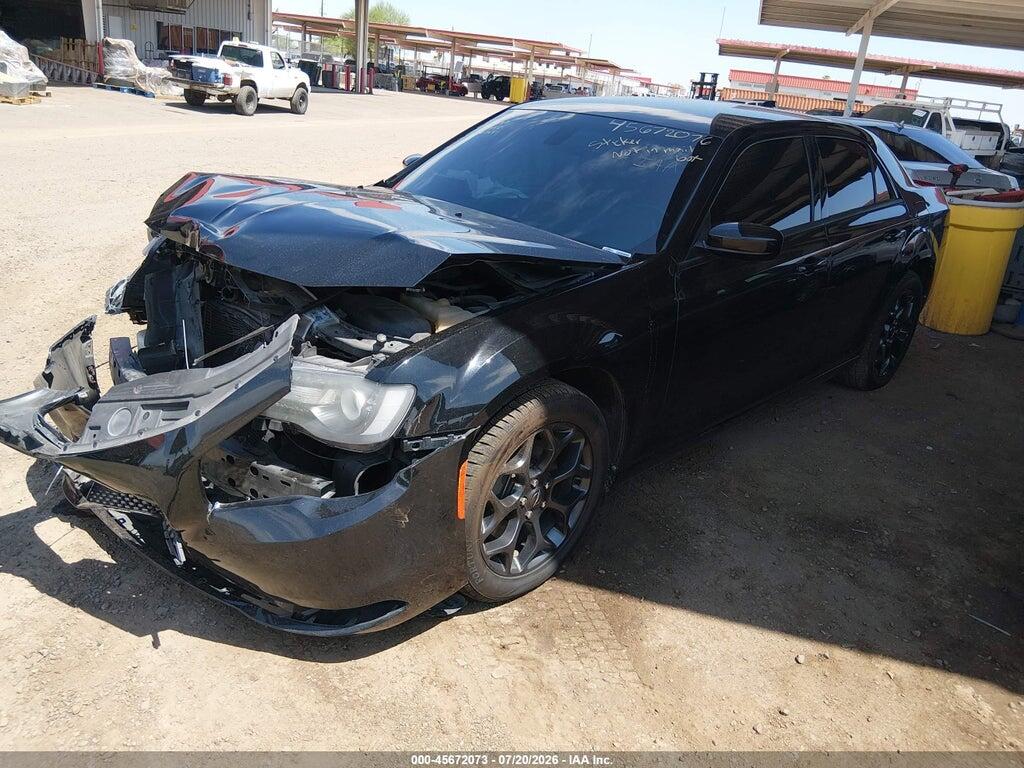 2C3CCAGG6KH569838 2019 CHRYSLER 300 photo no. 2