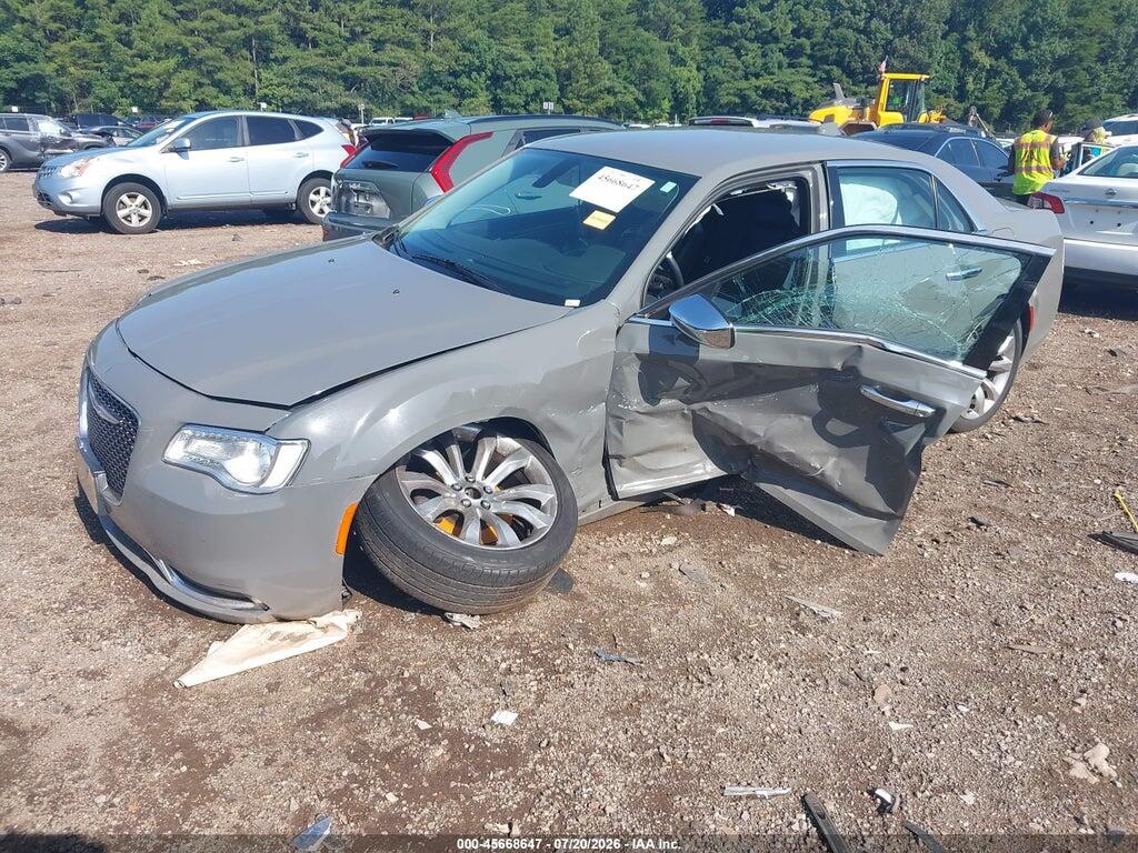 2C3CCAEG3KH689664 2019 CHRYSLER 300 photo no. 2