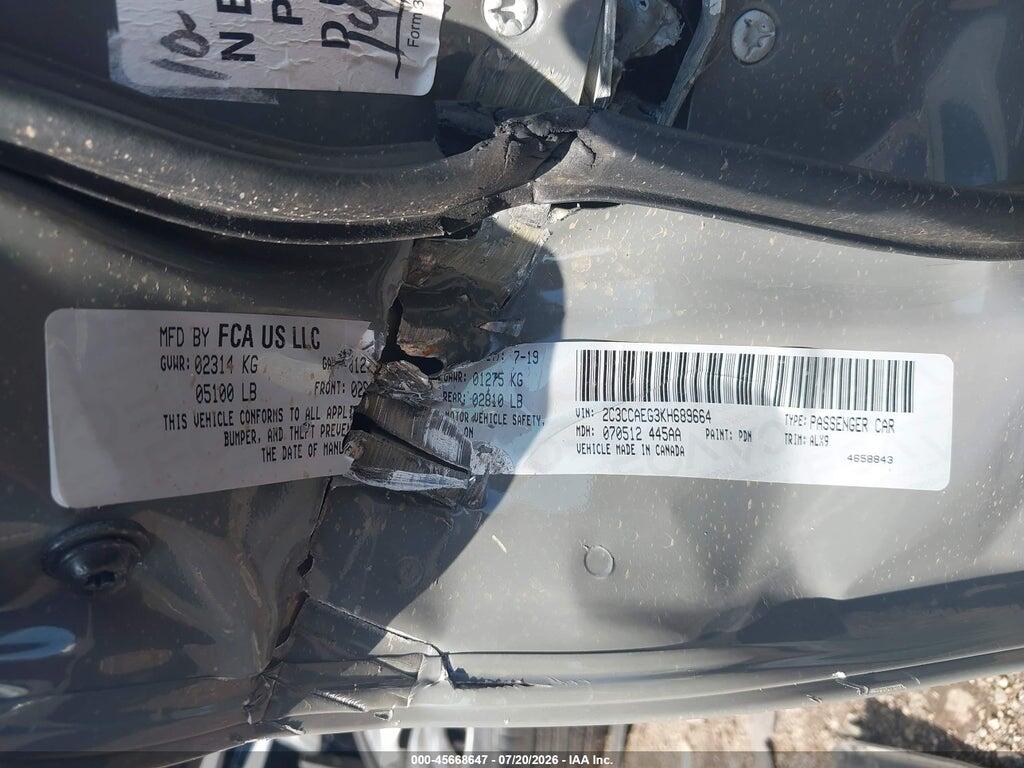 2C3CCAEG3KH689664 2019 CHRYSLER 300 photo no. 9