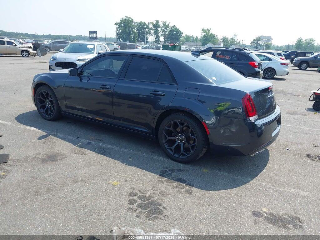 2C3CCABG8KH516307 2019 CHRYSLER 300 photo no. 3