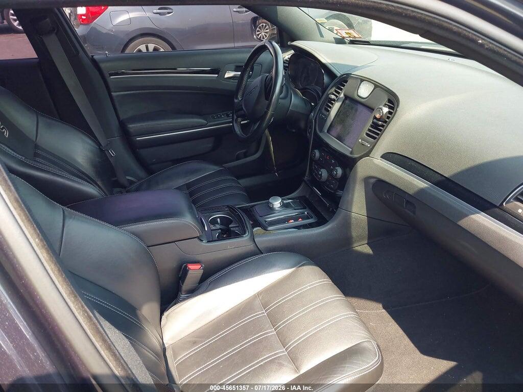 2C3CCABG8KH516307 2019 CHRYSLER 300 photo no. 5
