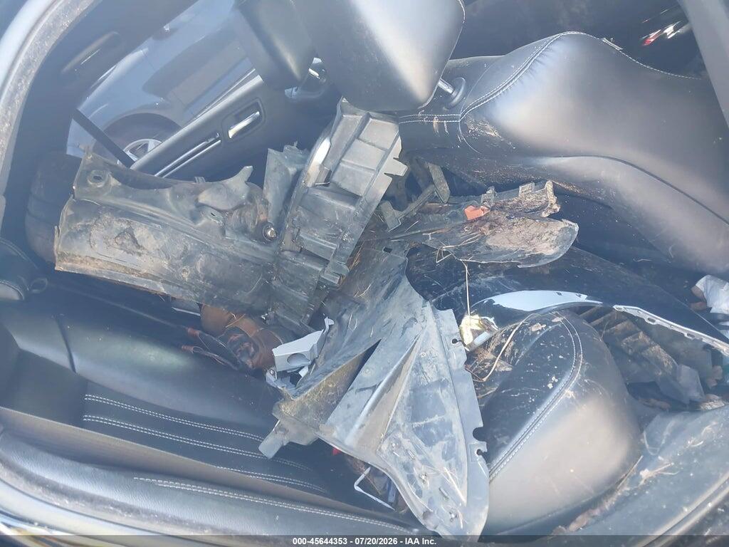 2C3CCABG5KH516944 2019 CHRYSLER 300 photo no. 8
