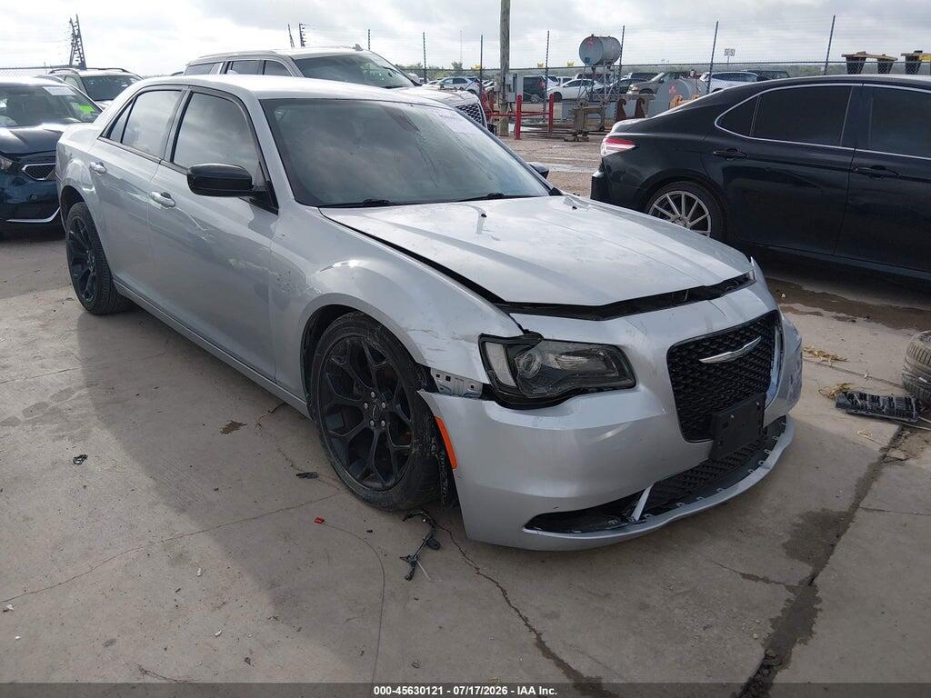 2C3CCAAG5KH610534 2019 CHRYSLER 300 photo no. 1