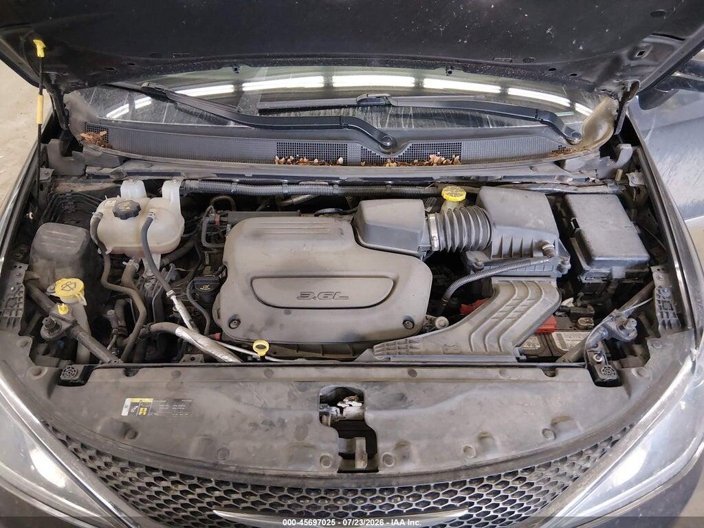 2C4RC1EG7KR590183 2019 CHRYSLER PACIFICA photo no. 10