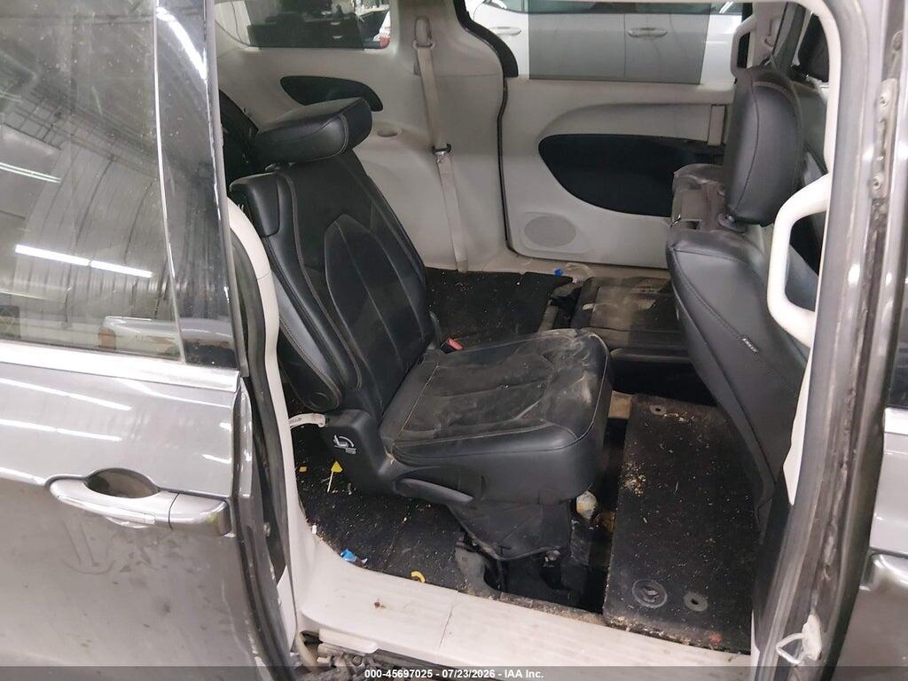 2C4RC1EG7KR590183 2019 CHRYSLER PACIFICA photo no. 8