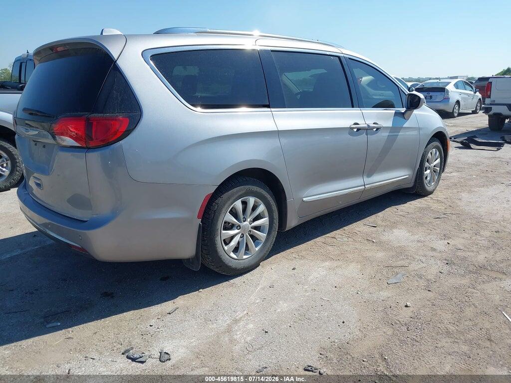 2C4RC1BG0KR612870 2019 CHRYSLER PACIFICA photo no. 4