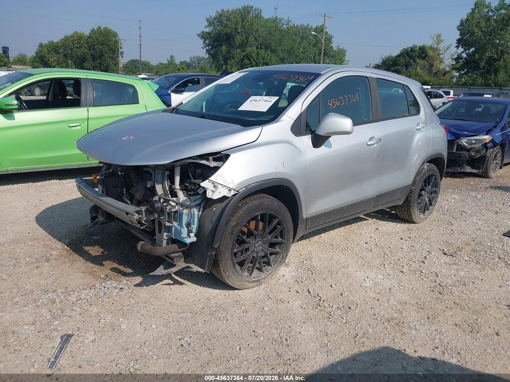 KL7CJKSB2HB213811 2017 CHEVROLET TRAX photo no. 2