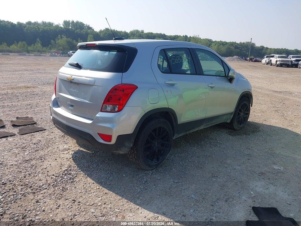 KL7CJKSB2HB213811 2017 CHEVROLET TRAX photo no. 4