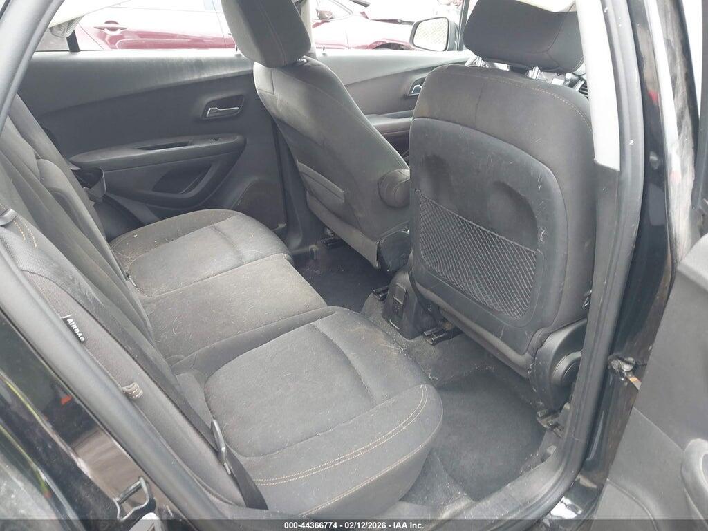 3GNCJLSB2HL186530 2017 CHEVROLET TRAX photo no. 8