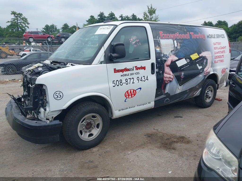 1GCWGAFG3J1209356 2018 CHEVROLET EXPRESS 2500 photo no. 2