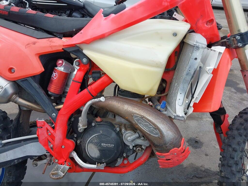 ZD3ED03C9M0350094 2021 BETA 250 RR photo no. 8