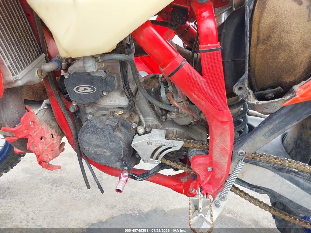 ZD3ED03C9M0350094 2021 BETA 250 RR photo no. 9