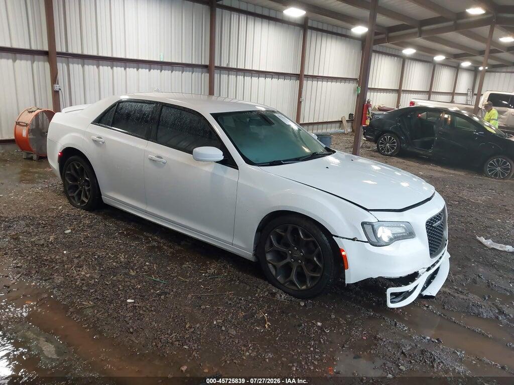2C3CCABG3HH665071 2017 CHRYSLER 300 photo no. 1