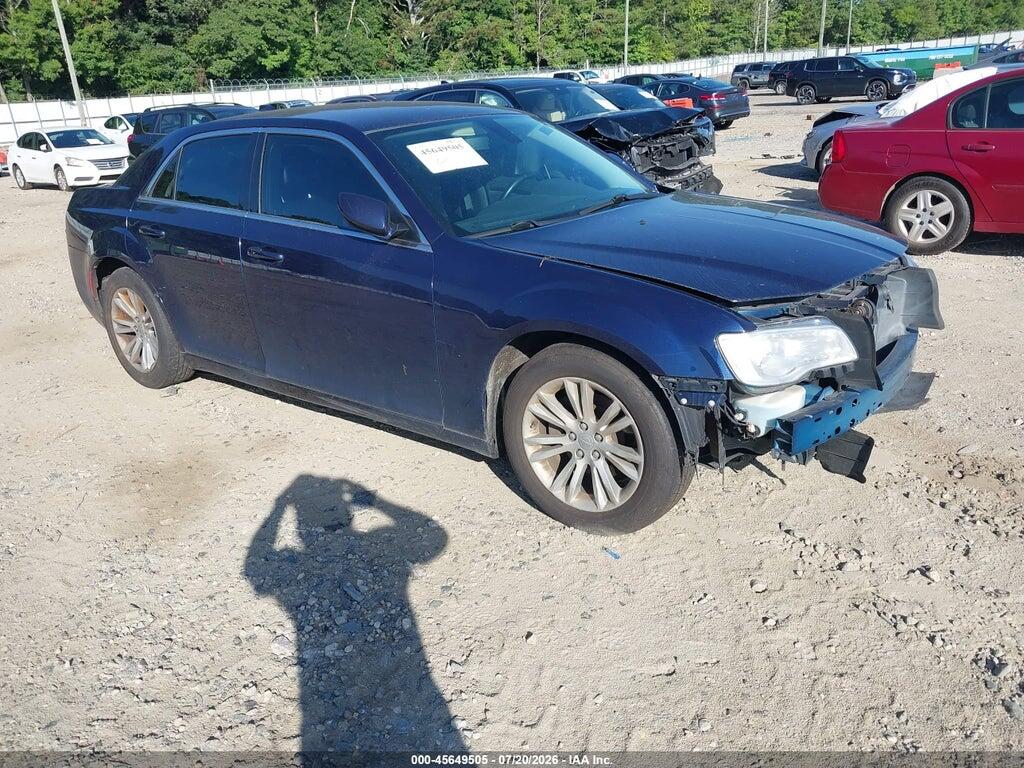 2C3CCAAG0HH538408 2017 CHRYSLER 300 photo no. 1