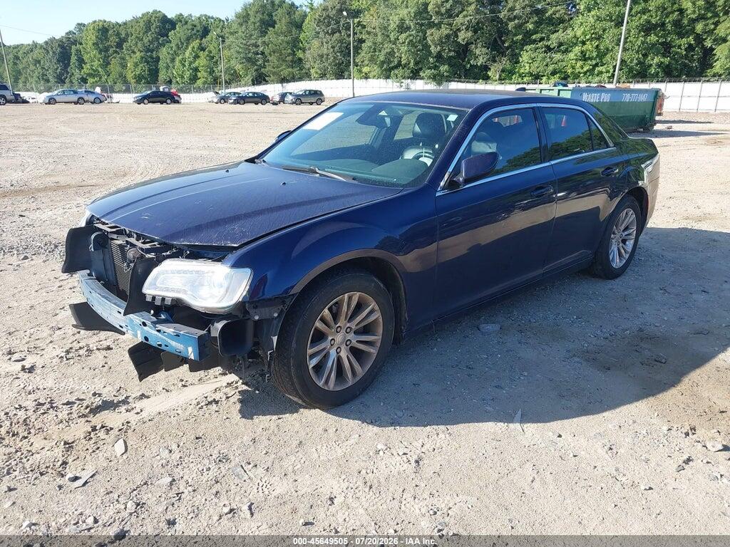 2C3CCAAG0HH538408 2017 CHRYSLER 300 photo no. 2