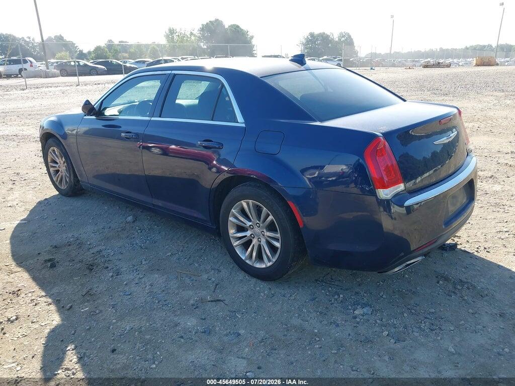 2C3CCAAG0HH538408 2017 CHRYSLER 300 photo no. 3
