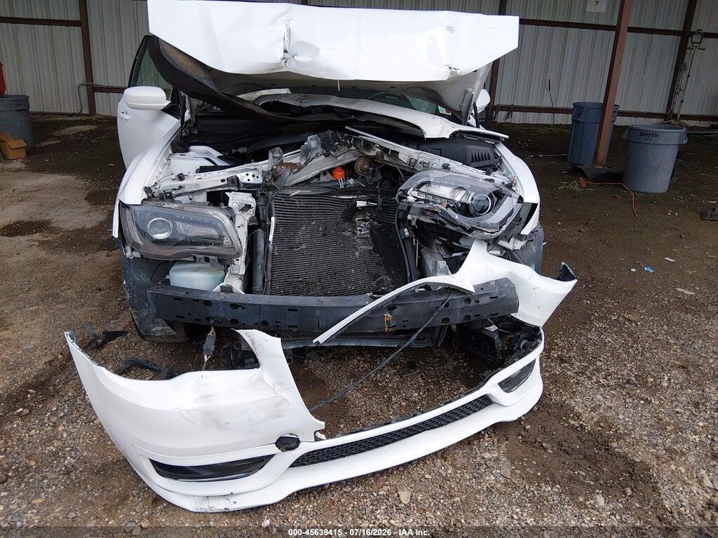 2C3CCABGXHH580082 2017 CHRYSLER 300 photo no. 11