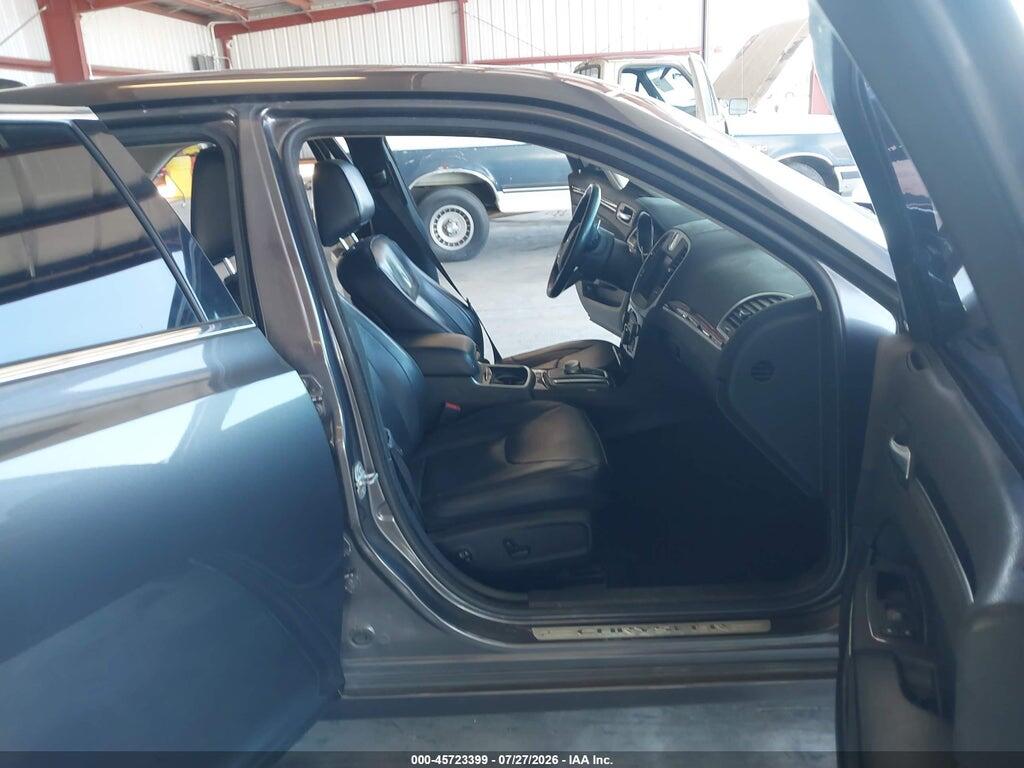 2C3CCAETXHH521882 2017 CHRYSLER 300C photo no. 5