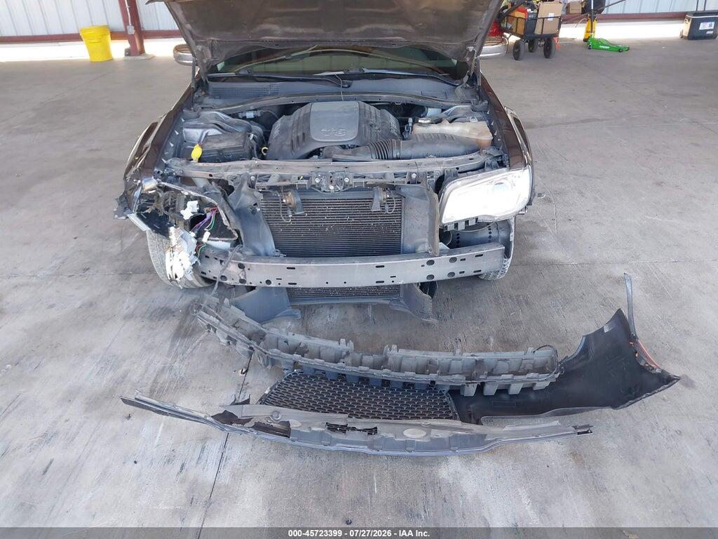2C3CCAETXHH521882 2017 CHRYSLER 300C photo no. 6