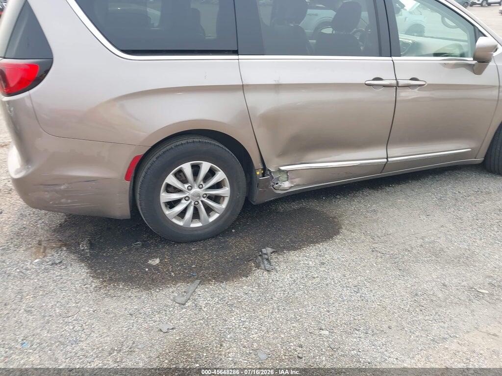 2C4RC1BG7HR705331 2017 CHRYSLER PACIFICA photo no. 6
