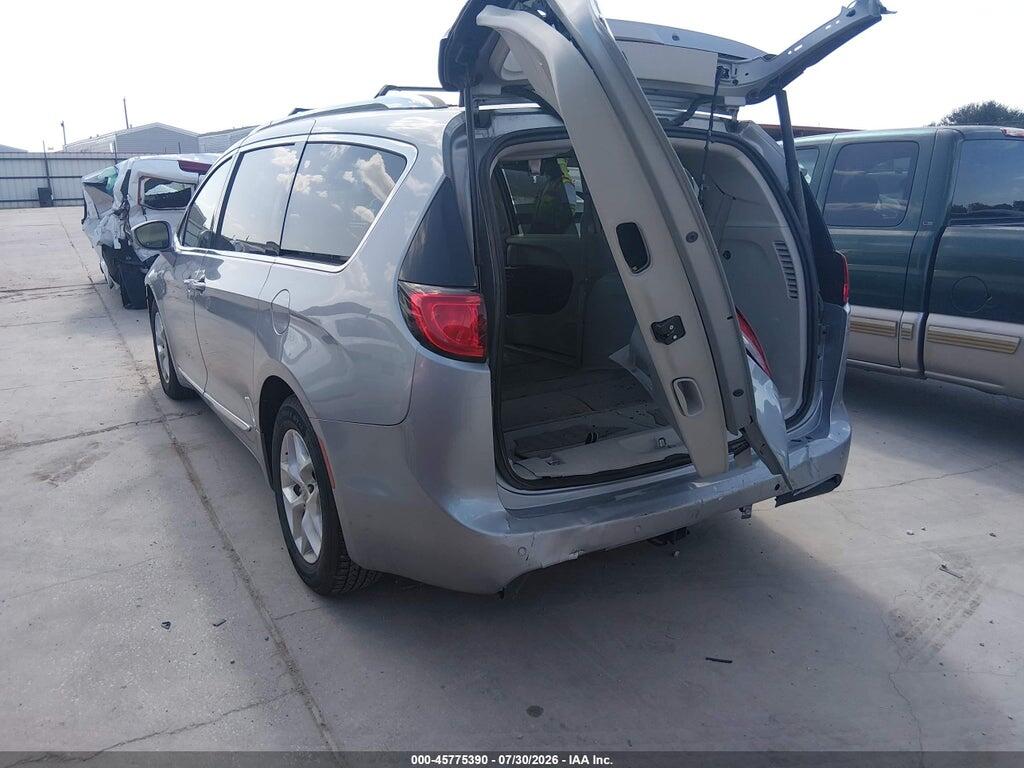 2C4RC1EG4HR832484 2017 CHRYSLER PACIFICA photo no. 3
