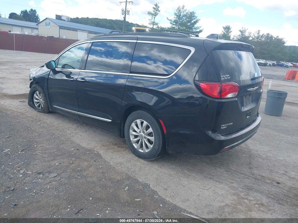 2C4RC1BG6HR721908 2017 CHRYSLER PACIFICA photo no. 3