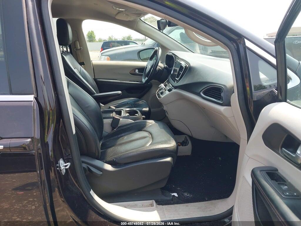 2C4RC1BG0HR656442 2017 CHRYSLER PACIFICA photo no. 5