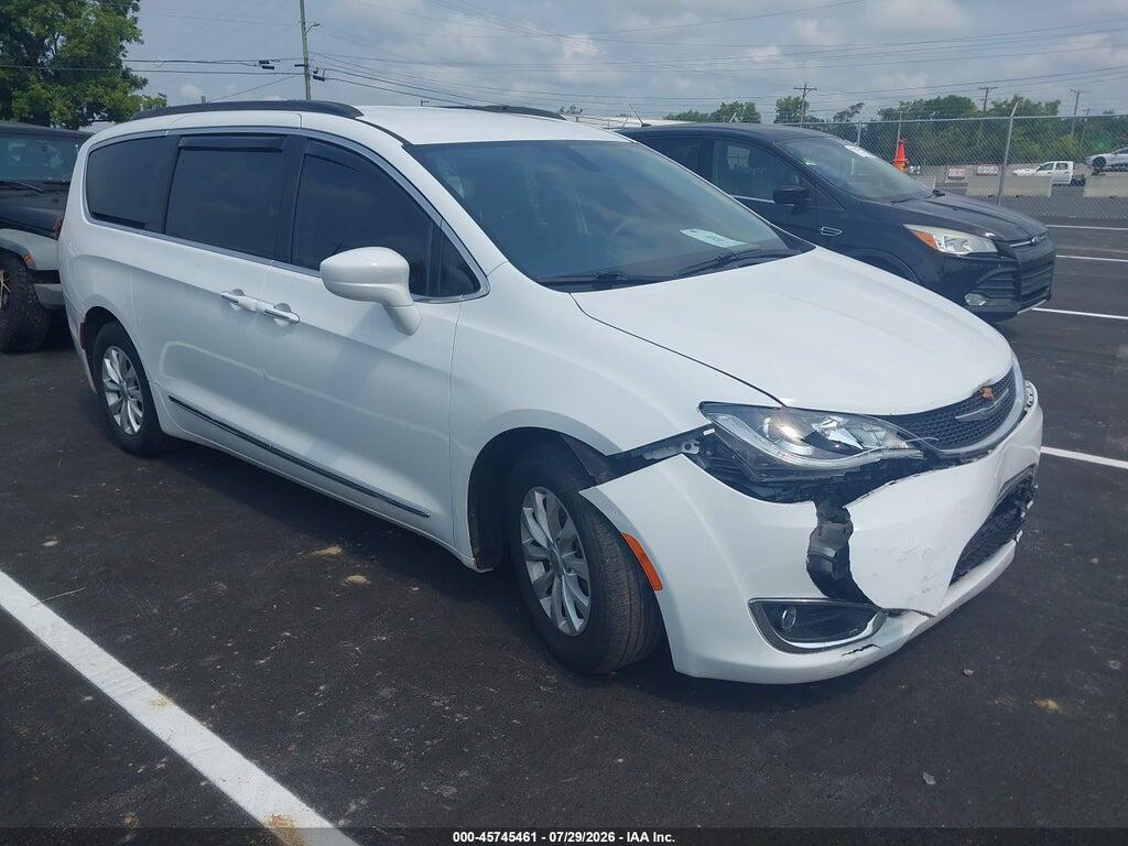 2C4RC1BG4HR510870 2017 CHRYSLER PACIFICA photo no. 1