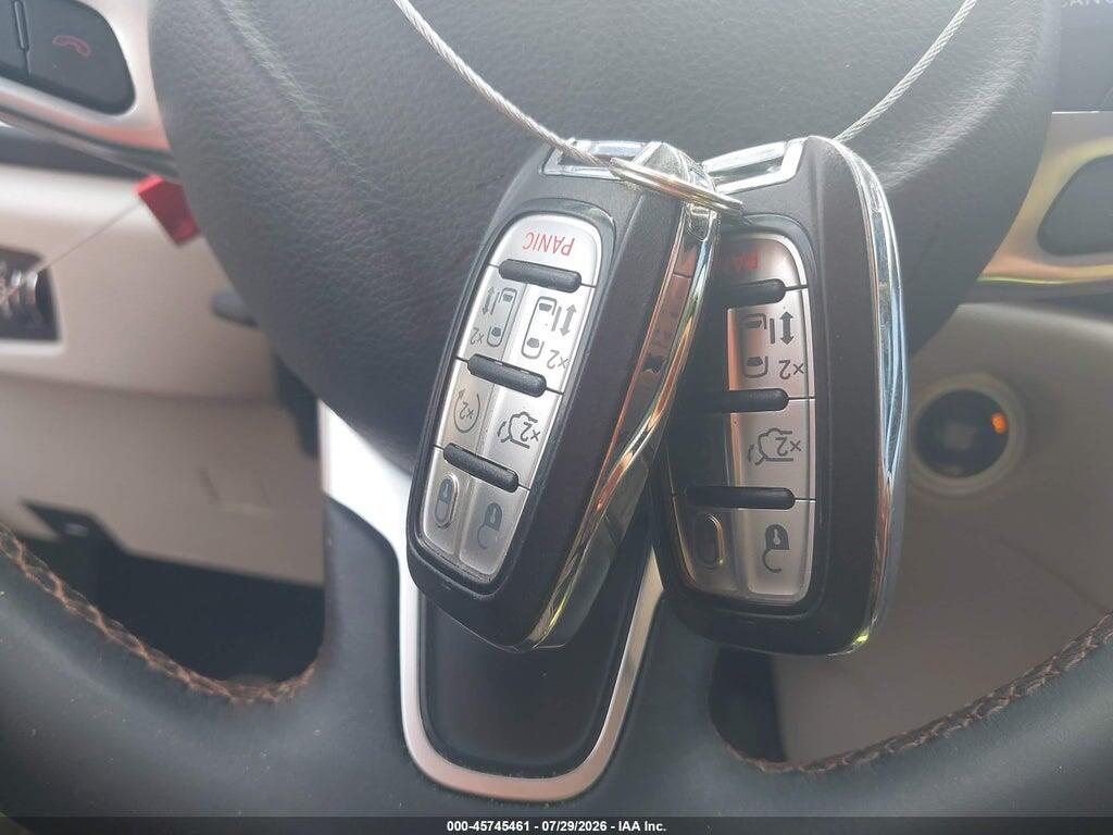 2C4RC1BG4HR510870 2017 CHRYSLER PACIFICA photo no. 11