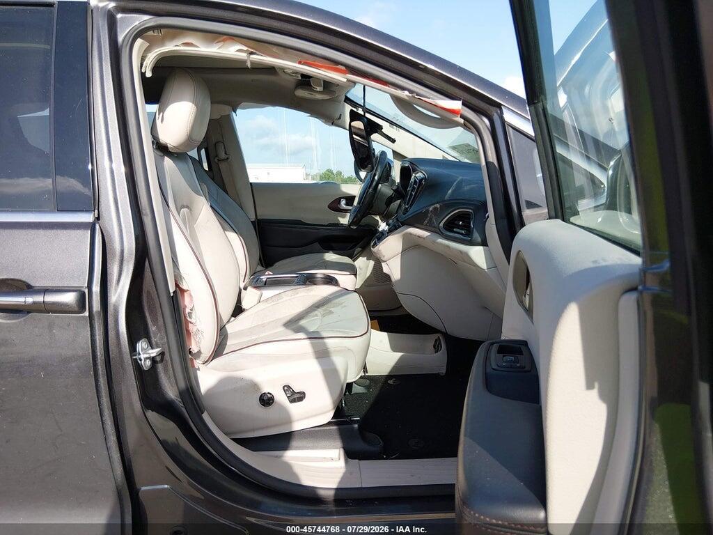 2C4RC1GG7HR504750 2017 CHRYSLER PACIFICA photo no. 5