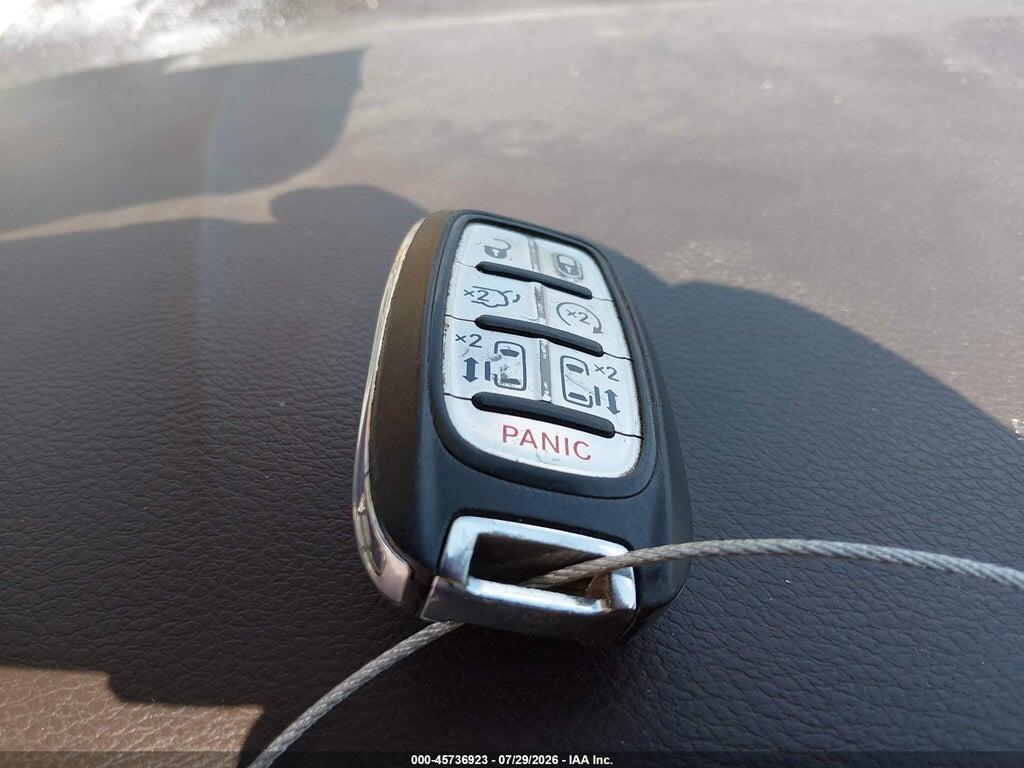 2C4RC1BG0HR583296 2017 CHRYSLER PACIFICA photo no. 11