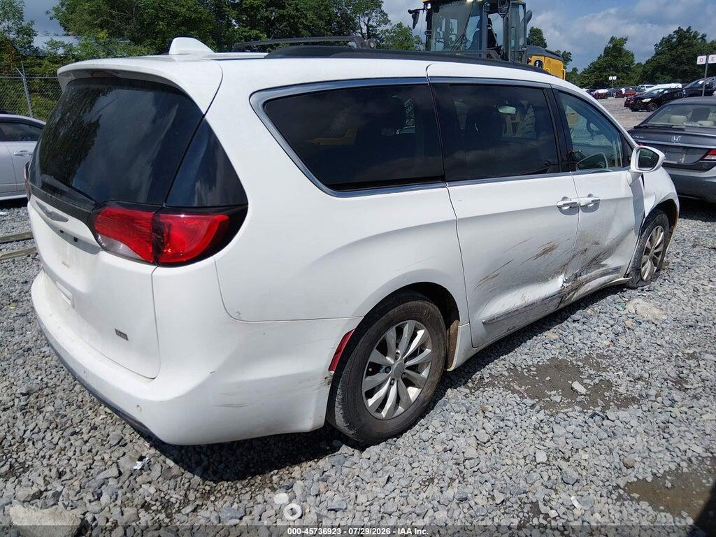 2C4RC1BG0HR583296 2017 CHRYSLER PACIFICA photo no. 4