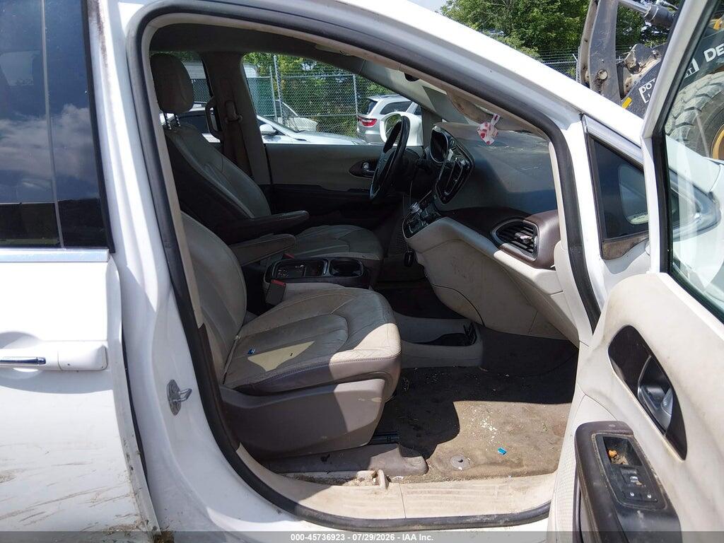 2C4RC1BG0HR583296 2017 CHRYSLER PACIFICA photo no. 5