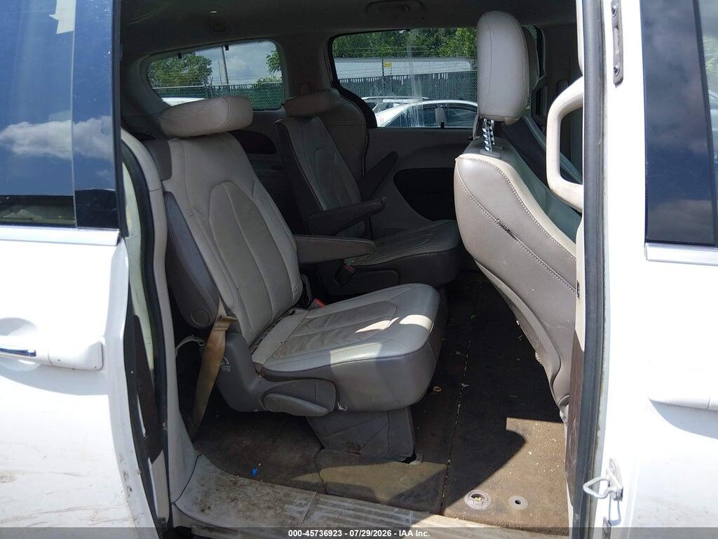 2C4RC1BG0HR583296 2017 CHRYSLER PACIFICA photo no. 8