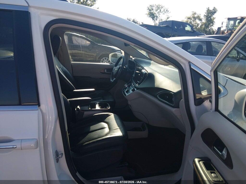 2C4RC1BG6HR809437 2017 CHRYSLER PACIFICA photo no. 5