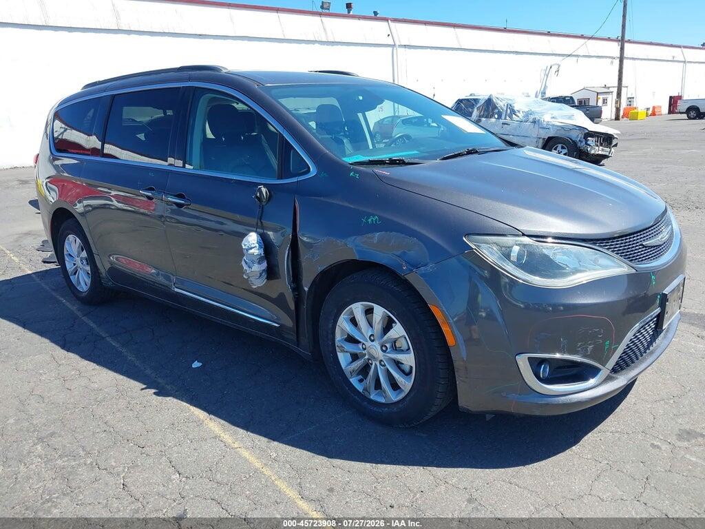2C4RC1BG5HR539682 2017 CHRYSLER PACIFICA photo no. 1