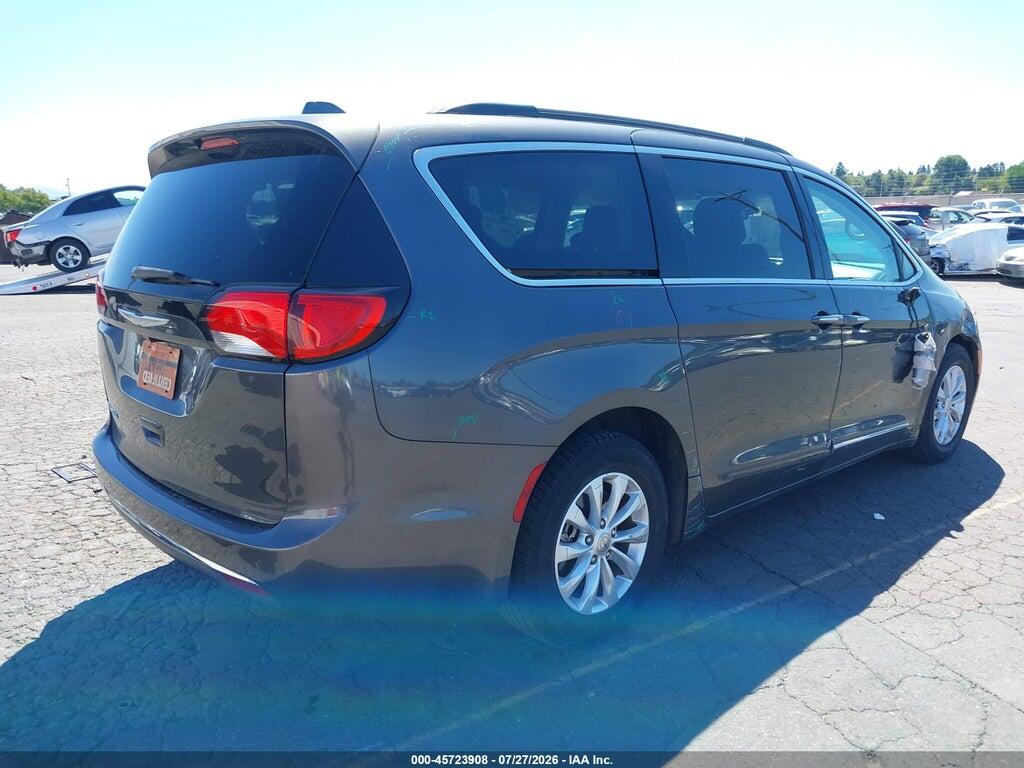 2C4RC1BG5HR539682 2017 CHRYSLER PACIFICA photo no. 4