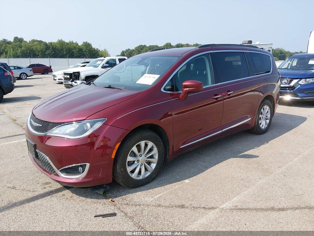 2C4RC1BG8HR635774 2017 CHRYSLER PACIFICA photo no. 2