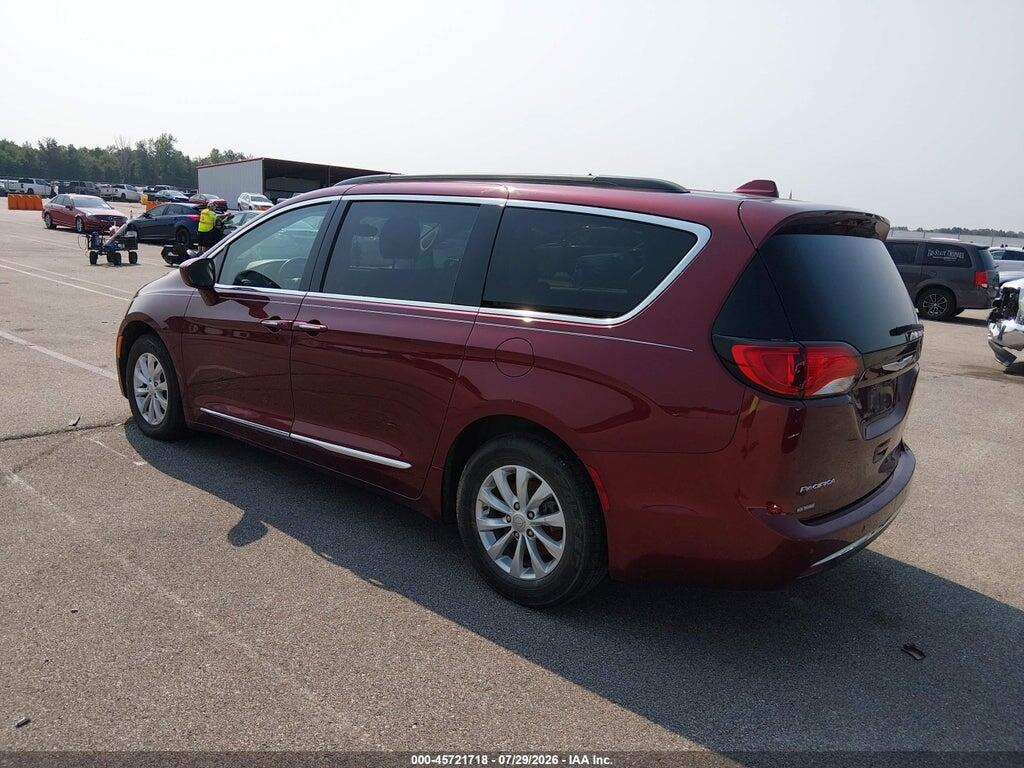 2C4RC1BG8HR635774 2017 CHRYSLER PACIFICA photo no. 3