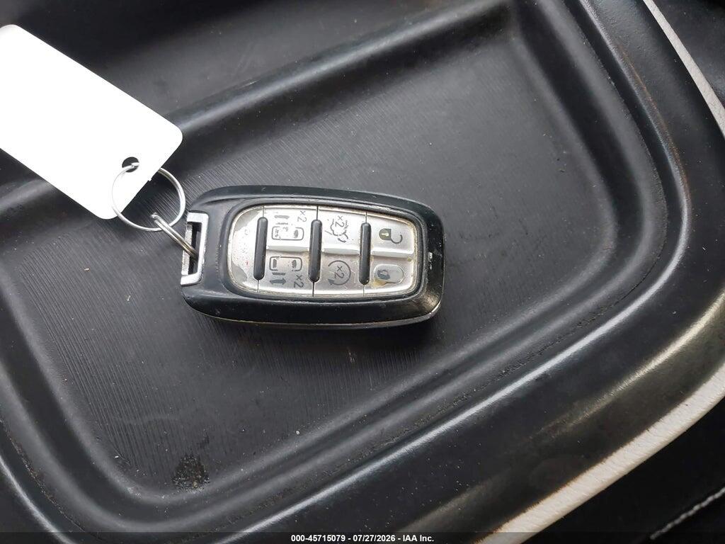 2C4RC1BGXHR576176 2017 CHRYSLER PACIFICA photo no. 11
