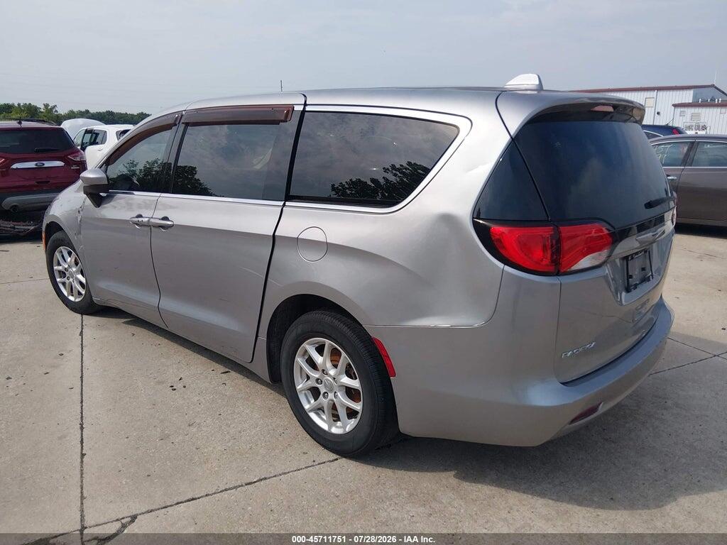 2C4RC1CGXHR518406 2017 CHRYSLER PACIFICA photo no. 3