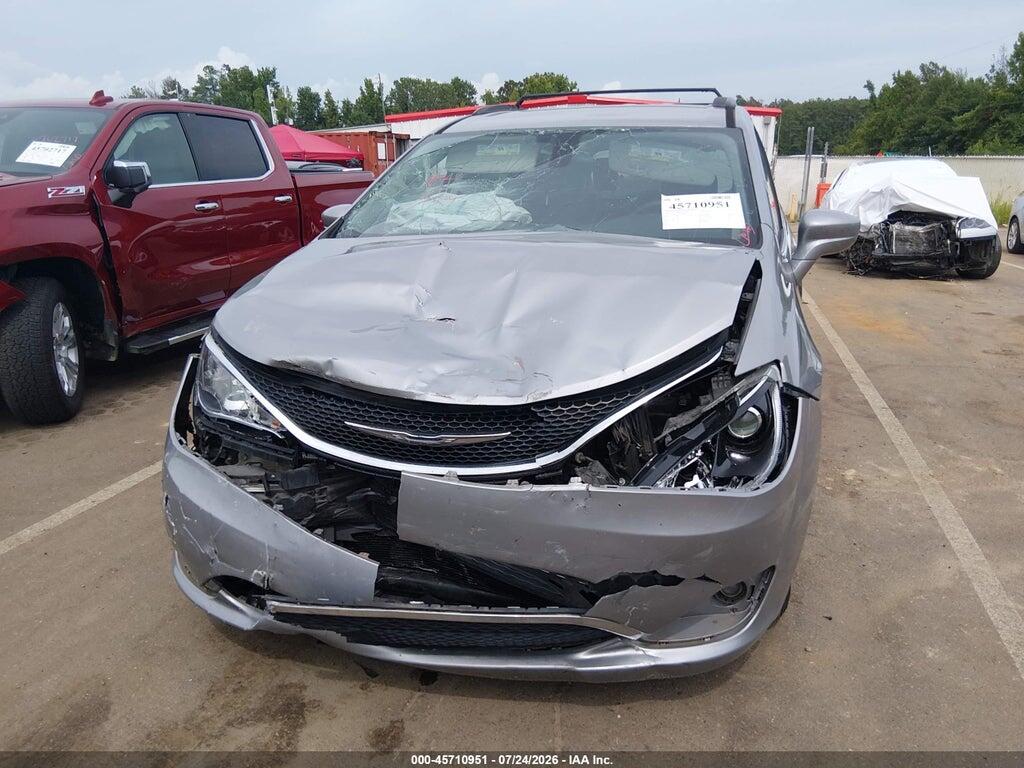 2C4RC1BG4HR569840 2017 CHRYSLER PACIFICA photo no. 6